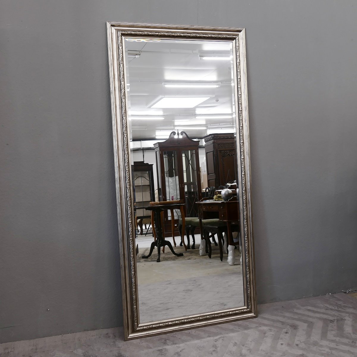 Grosser Spiegel Wandspiegel Farbe Antiksilber mit Facettenschliff 90 x 190 cm
