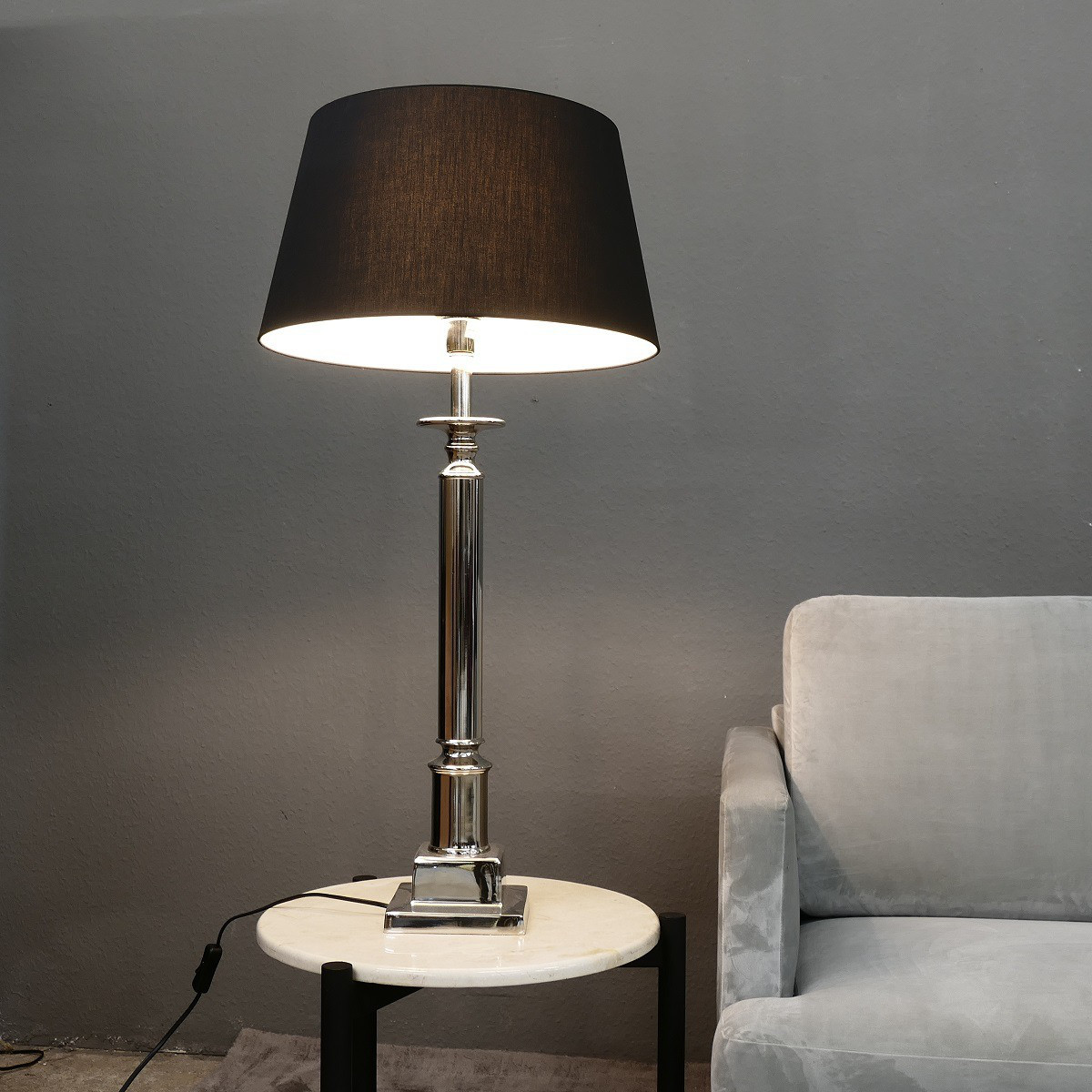 Grosse stylishe Lampe Leuchte Tischleuchte Tischlampe Chrom Black Höhe 91 cm