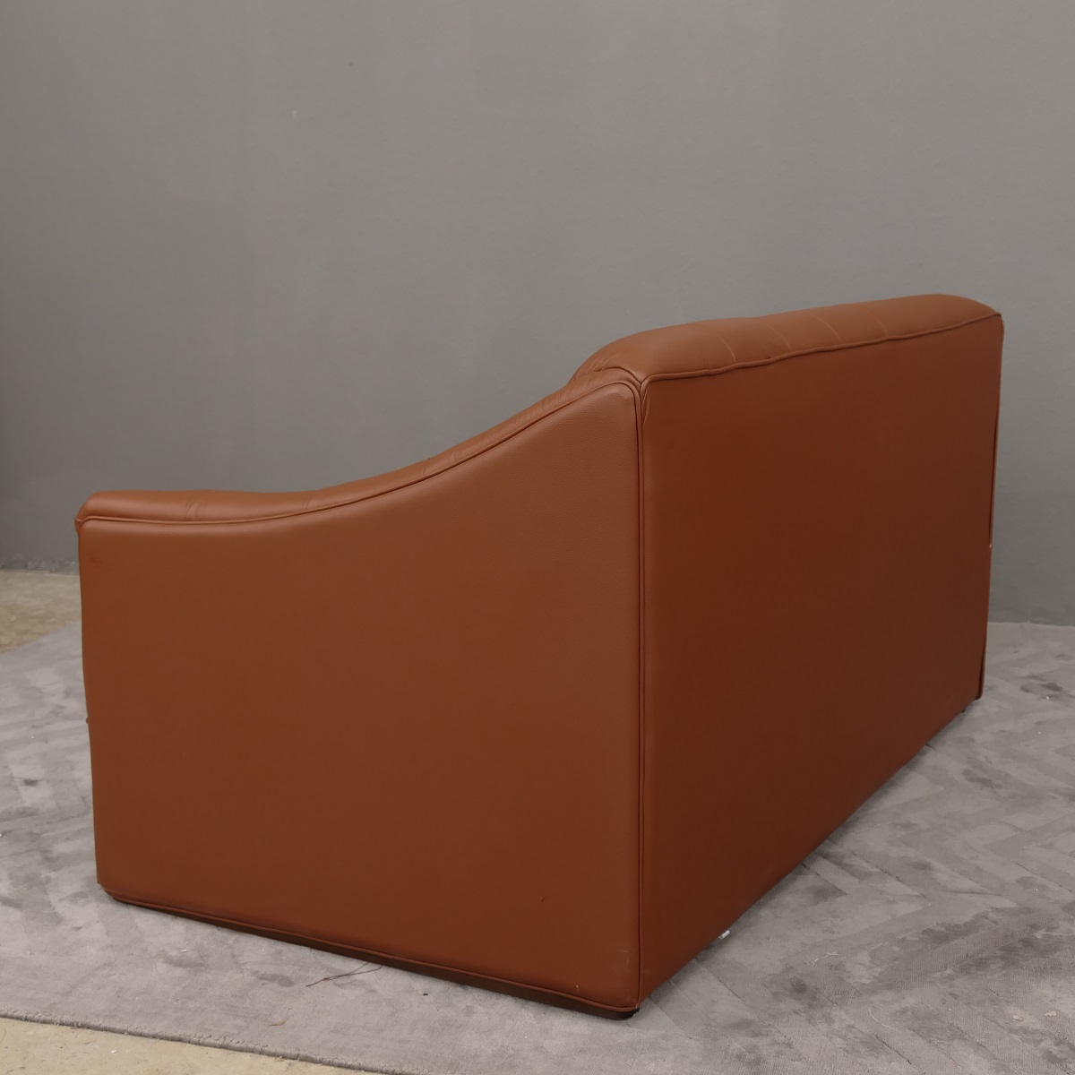 Leder Couch / Designer Couch 2-Sitzer italy Leather Farbe cognac