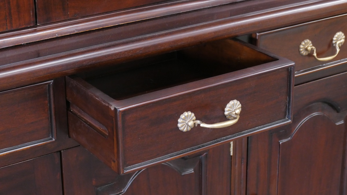 Englischer Chippendale Schrank Buffet Mahagoni Traum