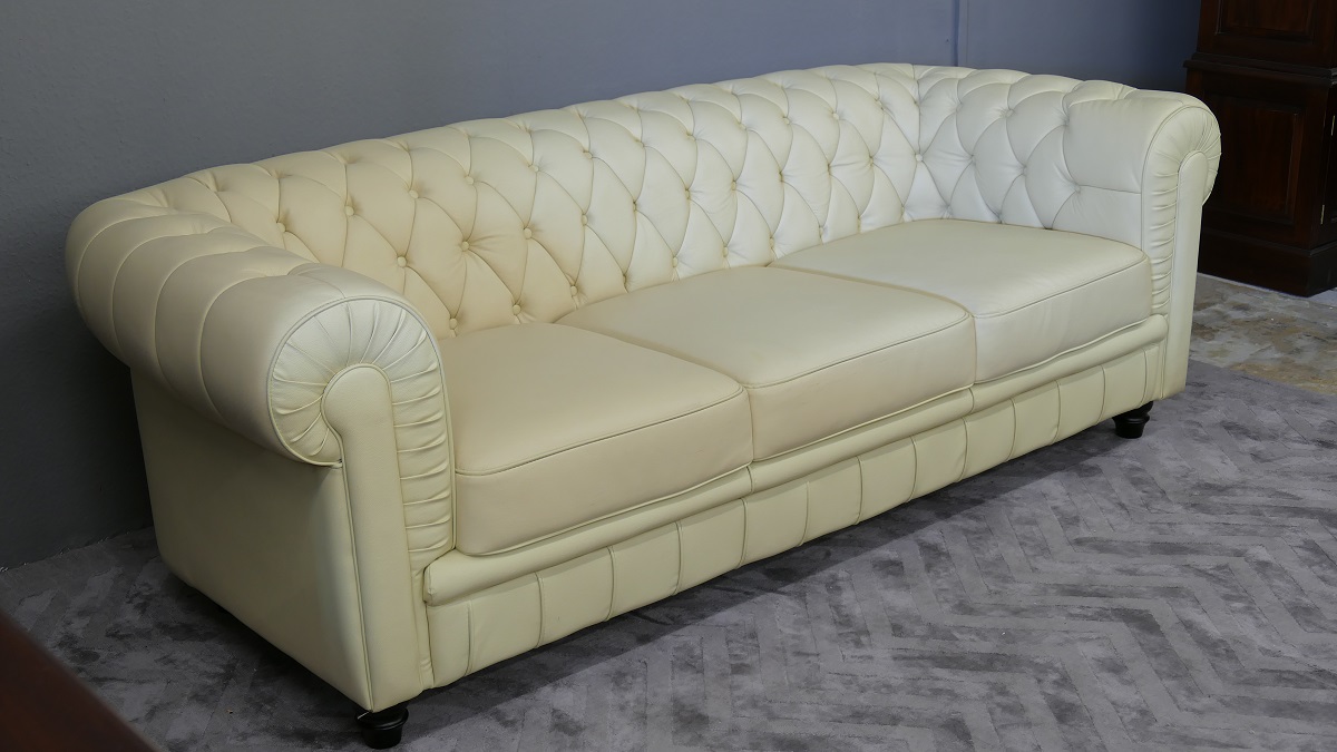Sessel Sofa Couch Chesterfield 3-Sitzer Farbe beige Modell YS-2008