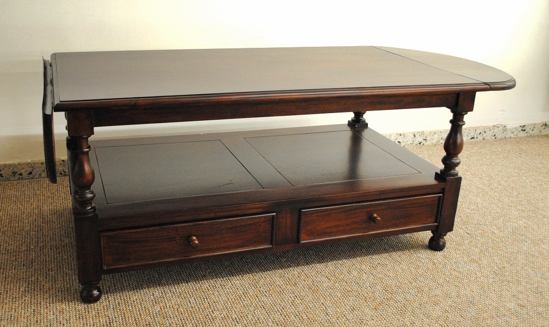 Mahagoni Tisch im Kolonial Stil Couchtisch 175 120 cm