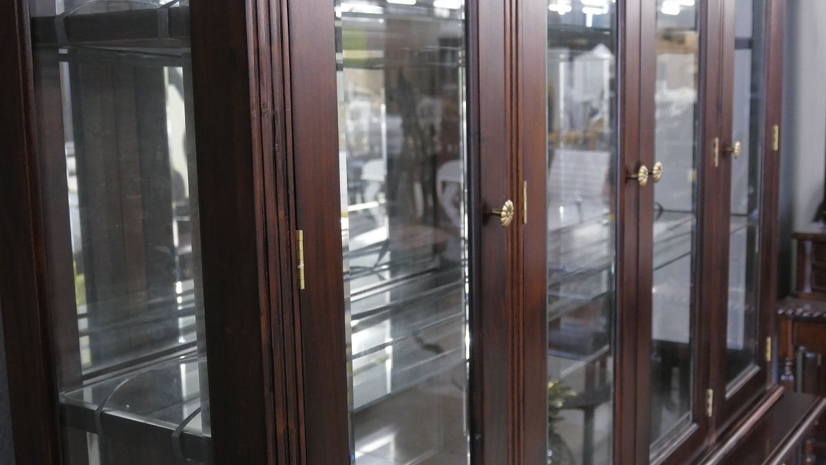 Englischer Chippendale Schrank Buffet Mahagoni Traum