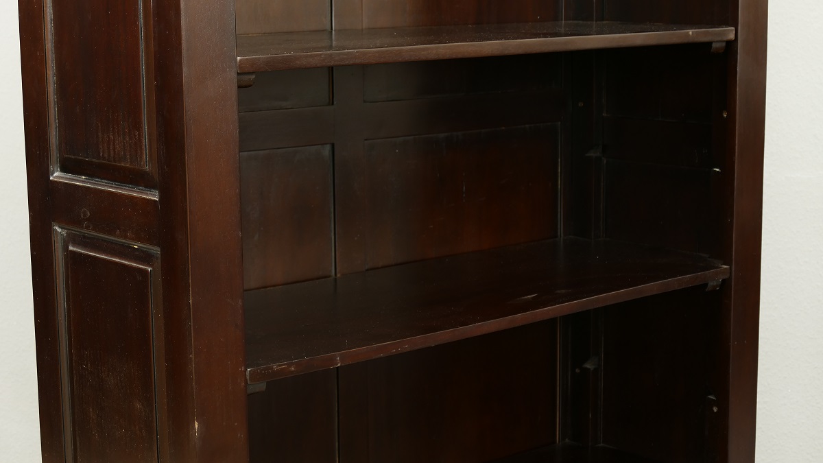 Wunderschönes Buchregal Bücherschrank Bücherregal Regal aus massiv Mahagoni