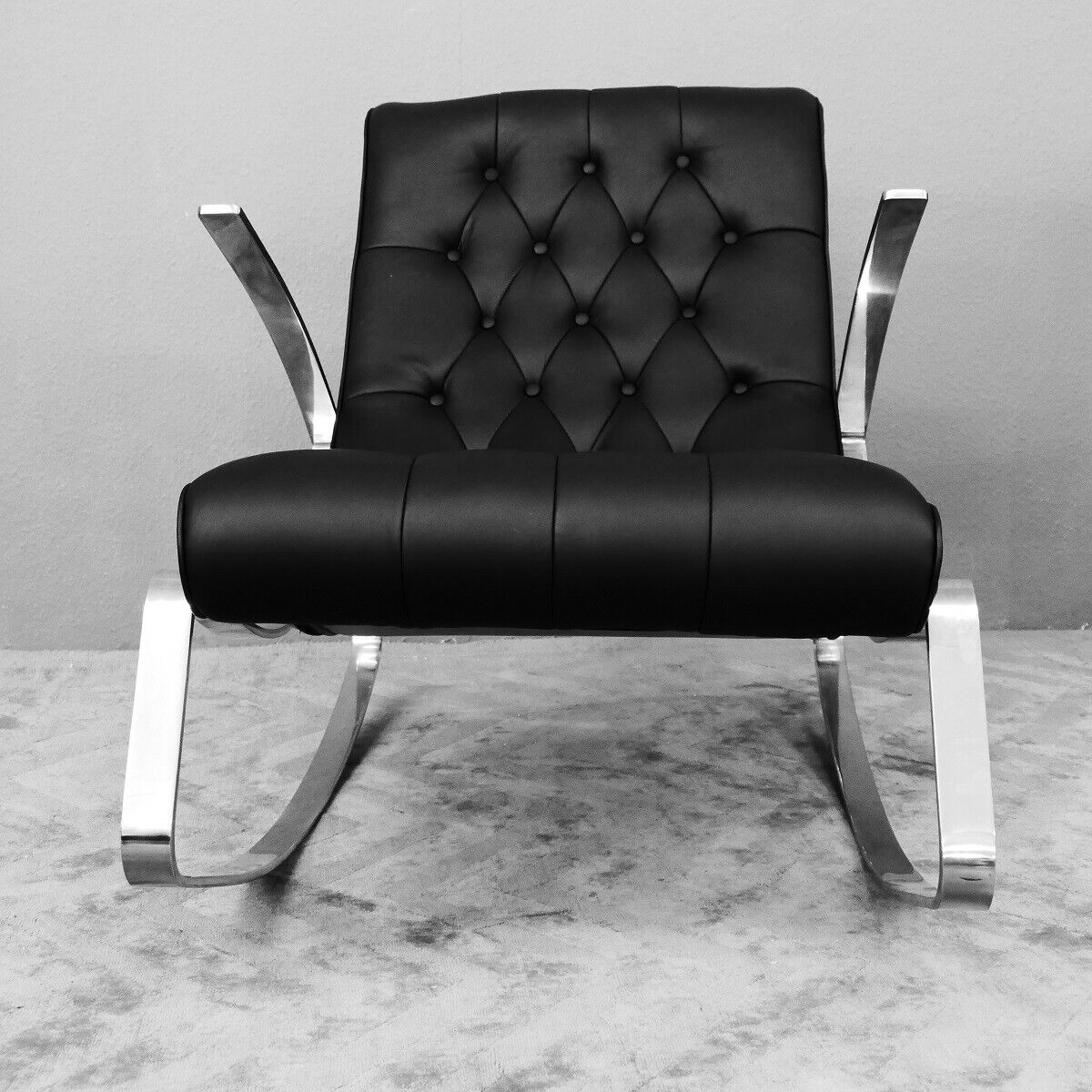Schaukelstuhl Lounge Liege Sofa Design Klassiker Couch Farbe: Schwarz