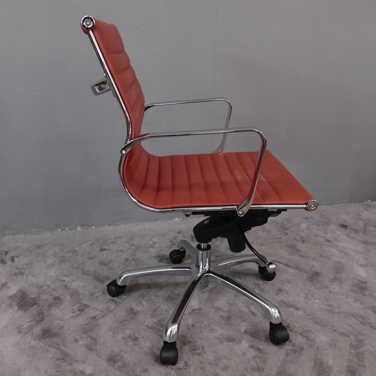 Büro Bürostuhl Schreibtischstuhl Schreibtischsessel Chefsessel Farbe rot