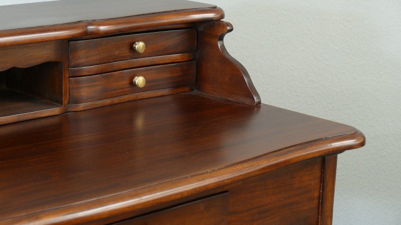 Englischer Lady s Sekretär Mahagoni Chippendale Konsole