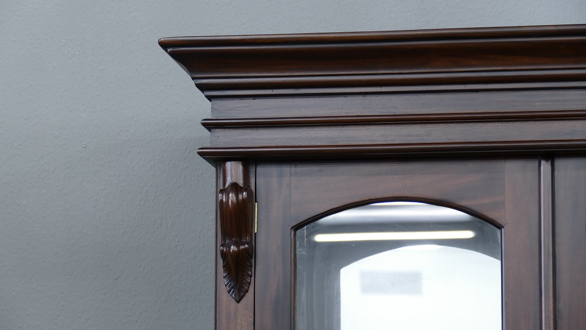 Buffet Schrank Mahagoni massiv Victorianischer Stil