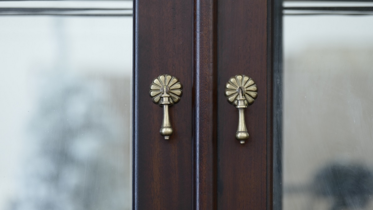 Buffet Schrank Mahagoni massiv Victorianischer Stil