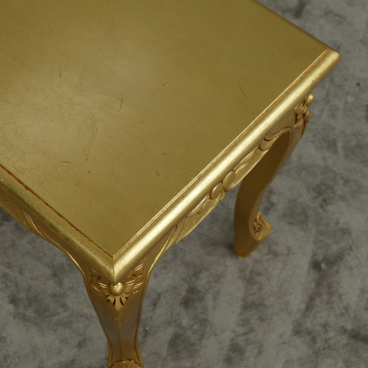 Chippendale Tisch Beistelltisch Konsole massiv Mahagoni Farbe Gold