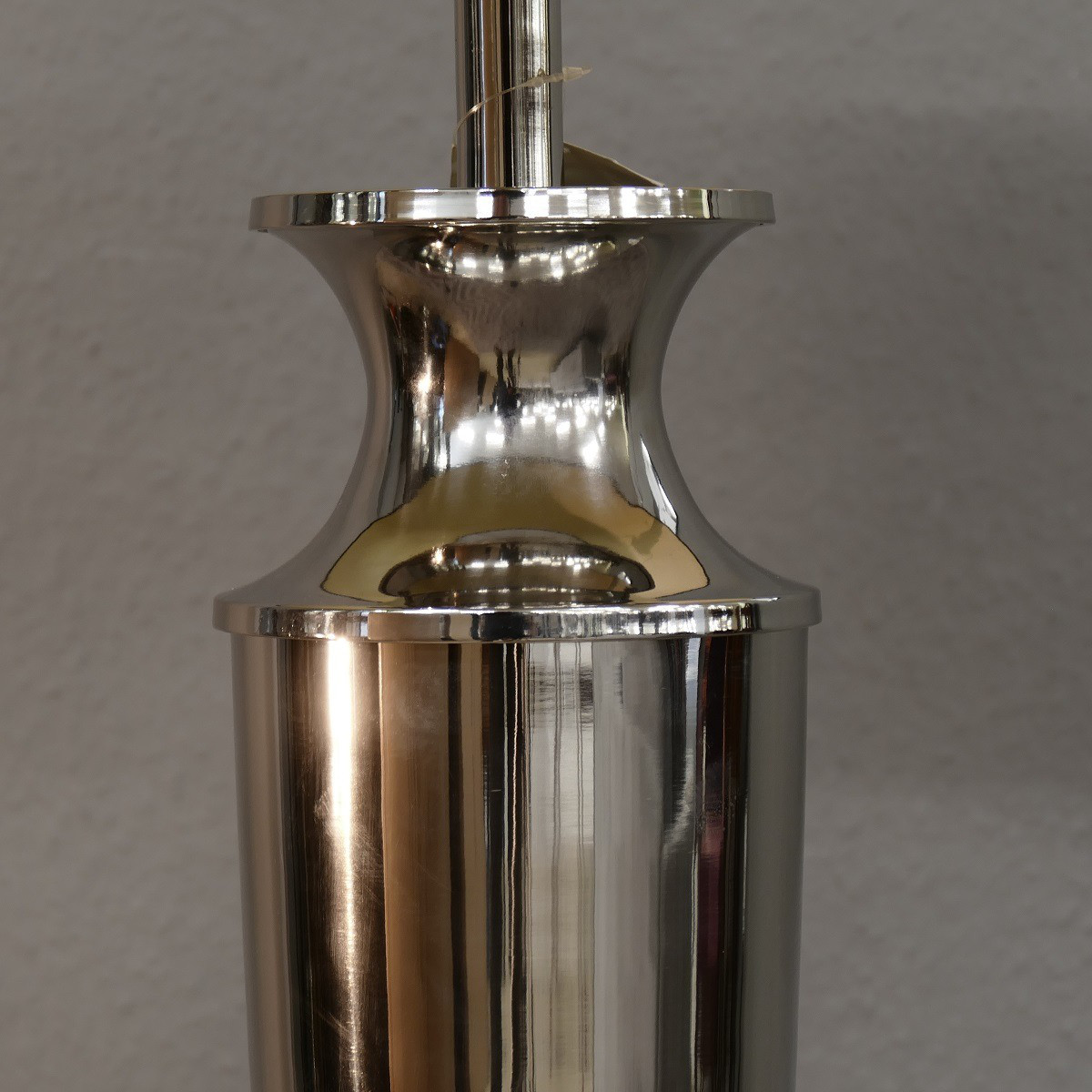 Grosse stylishe Lampe Leuchte Tischleuchte Tischlampe Chrom Black Höhe 81 cm