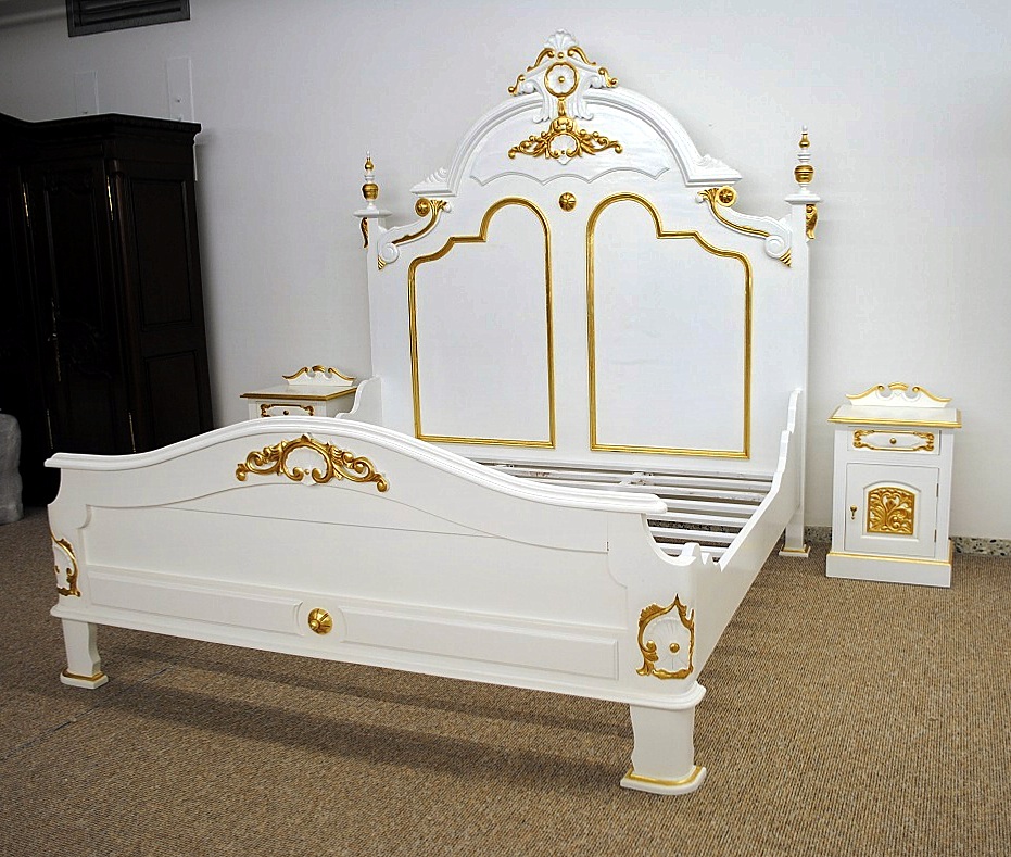 Wunderschönes Rococo Bett Mahagoni weiss gold