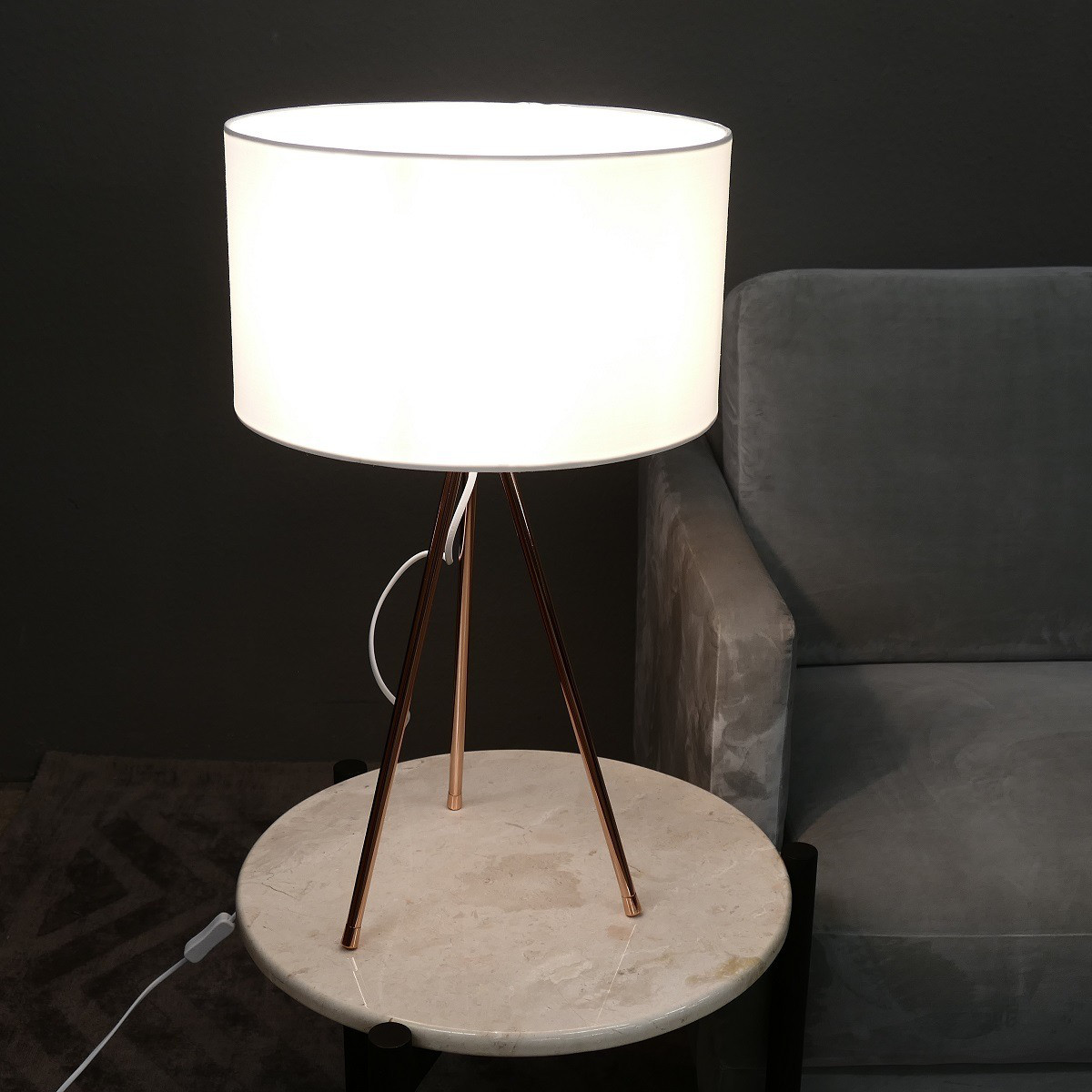 Lampe Leuchte Tischleuchte Tischlampe Tripod Kupfer