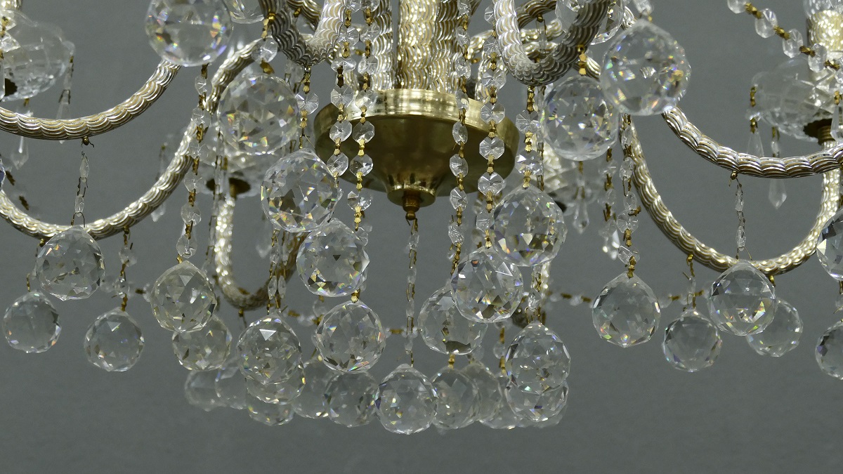 Ausstellungsstück Leuchte Deckenlampe Kronleuchter Lüster Durchm. 70, Höhe 55 cm
