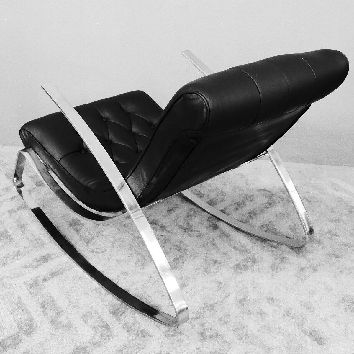 Schaukelstuhl Lounge Liege Sofa Design Klassiker Couch Farbe: Schwarz