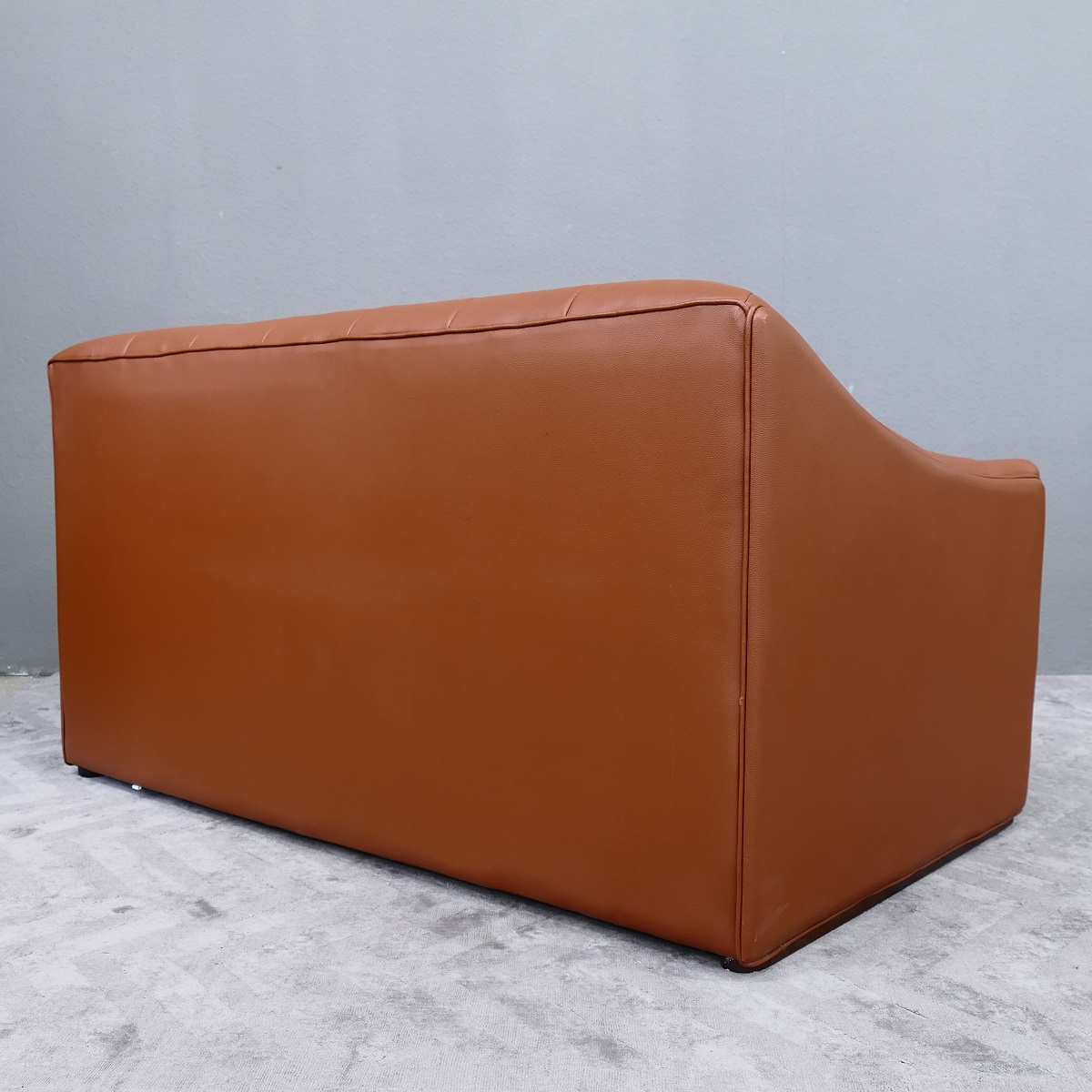 Leder Couch / Designer Couch 2-Sitzer italy Leather Farbe cognac