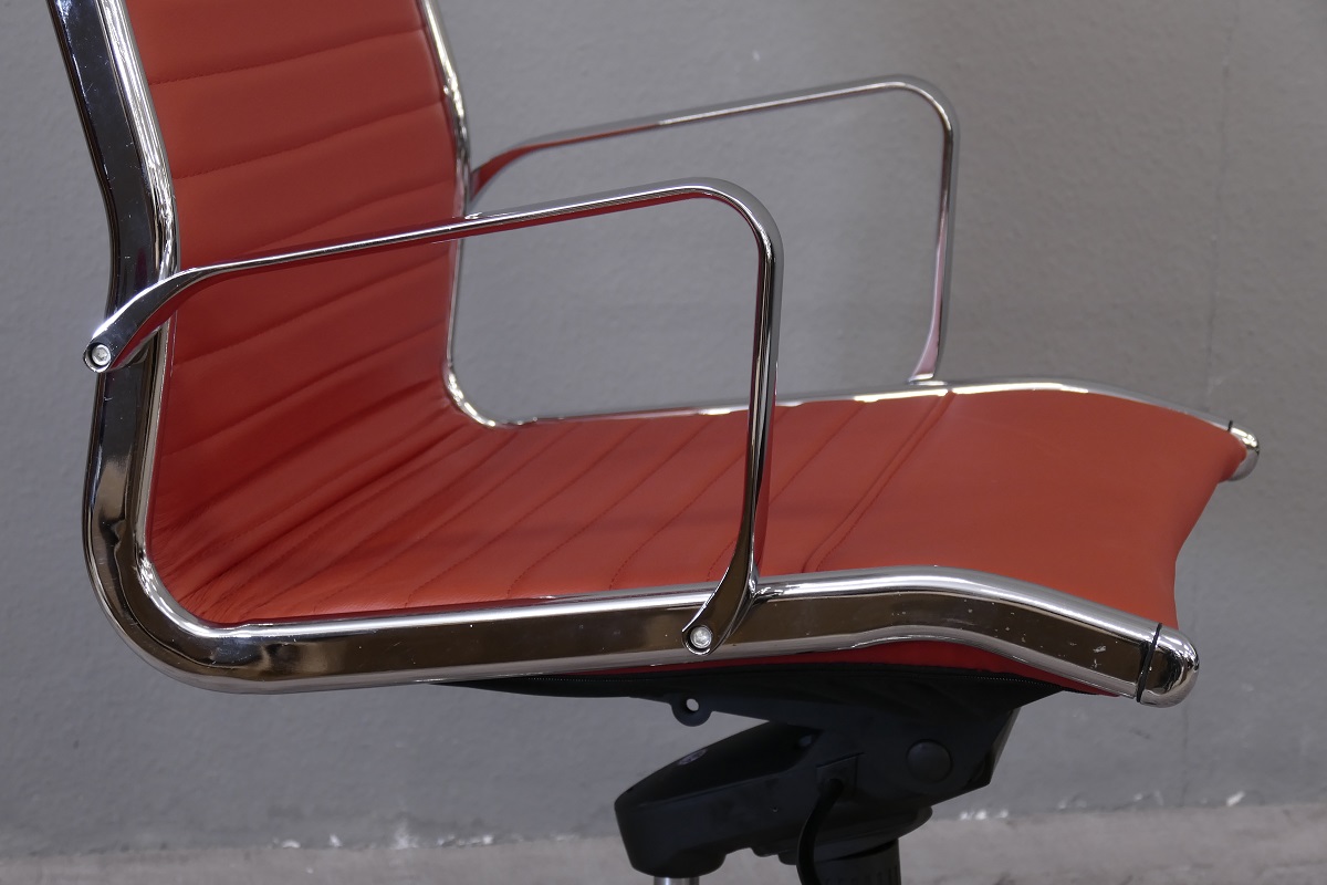 Büro Bürostuhl Schreibtischstuhl Schreibtischsessel Chefsessel Farbe rot