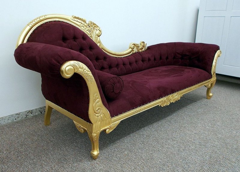 Wunderschöne Couch Recamiere Ottomane Mahagoni Gold / Bezug Real Suede Red Wine