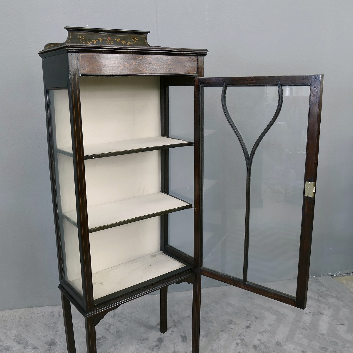 Englische Vitrine Schrank Vitrinenschrank Mahagoni Antik um 1890