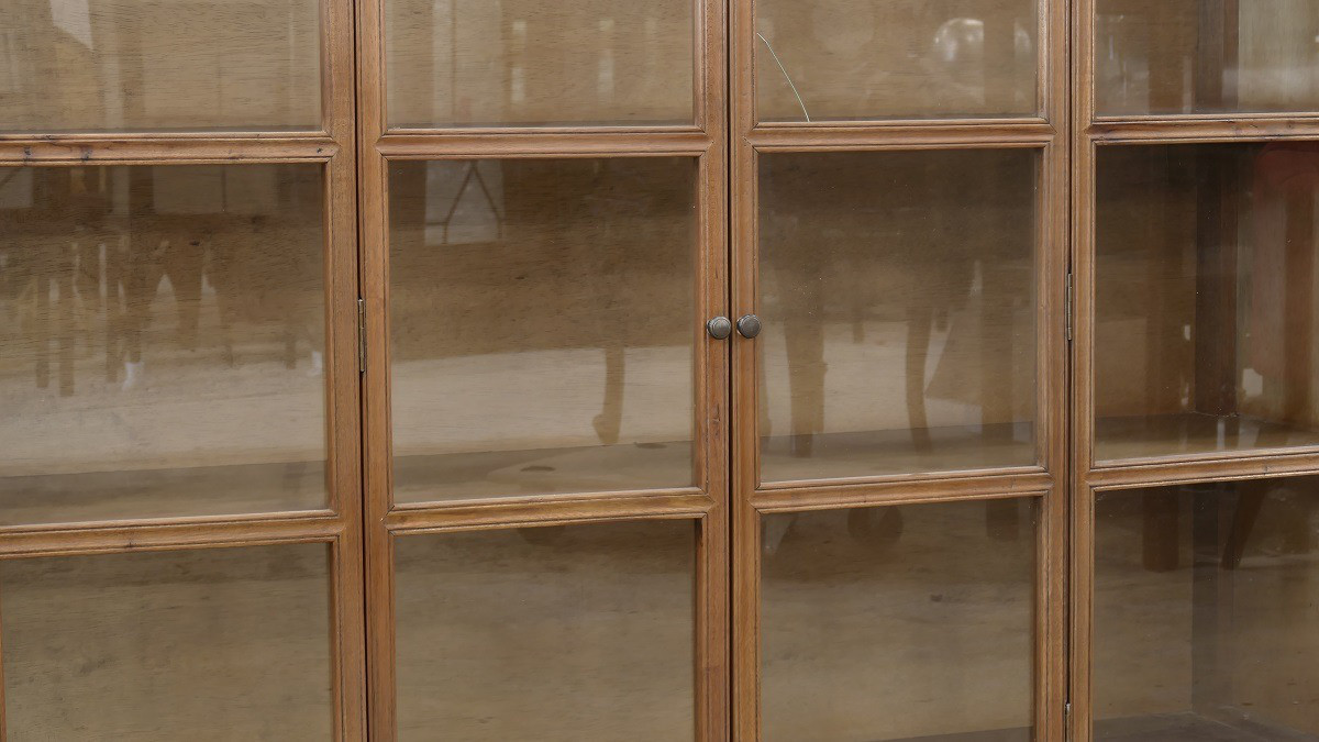 Bücherschrank Schrank Buchregal Vollholz Ausstellungsstück