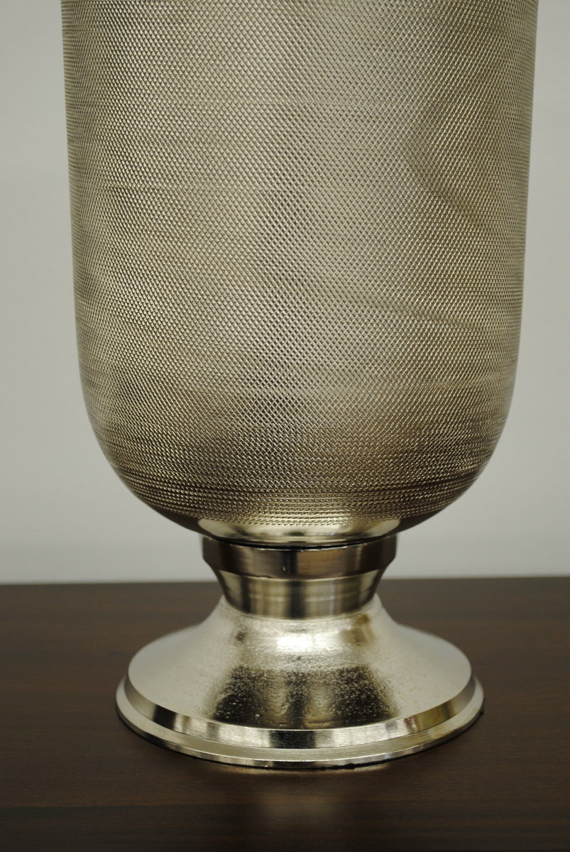 Standvase Vase Übertopf Aluminium gehämmert Farbe Silber