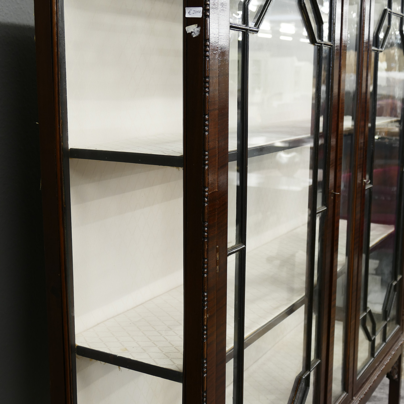 Englische Vitrine Windsor Schrank Vitrinenschrank Mahagoni Antik um 1890