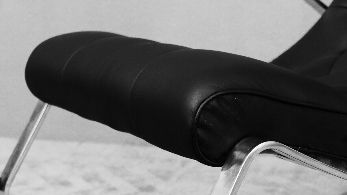Schaukelstuhl Lounge Liege Sofa Design Klassiker Couch Farbe: Schwarz