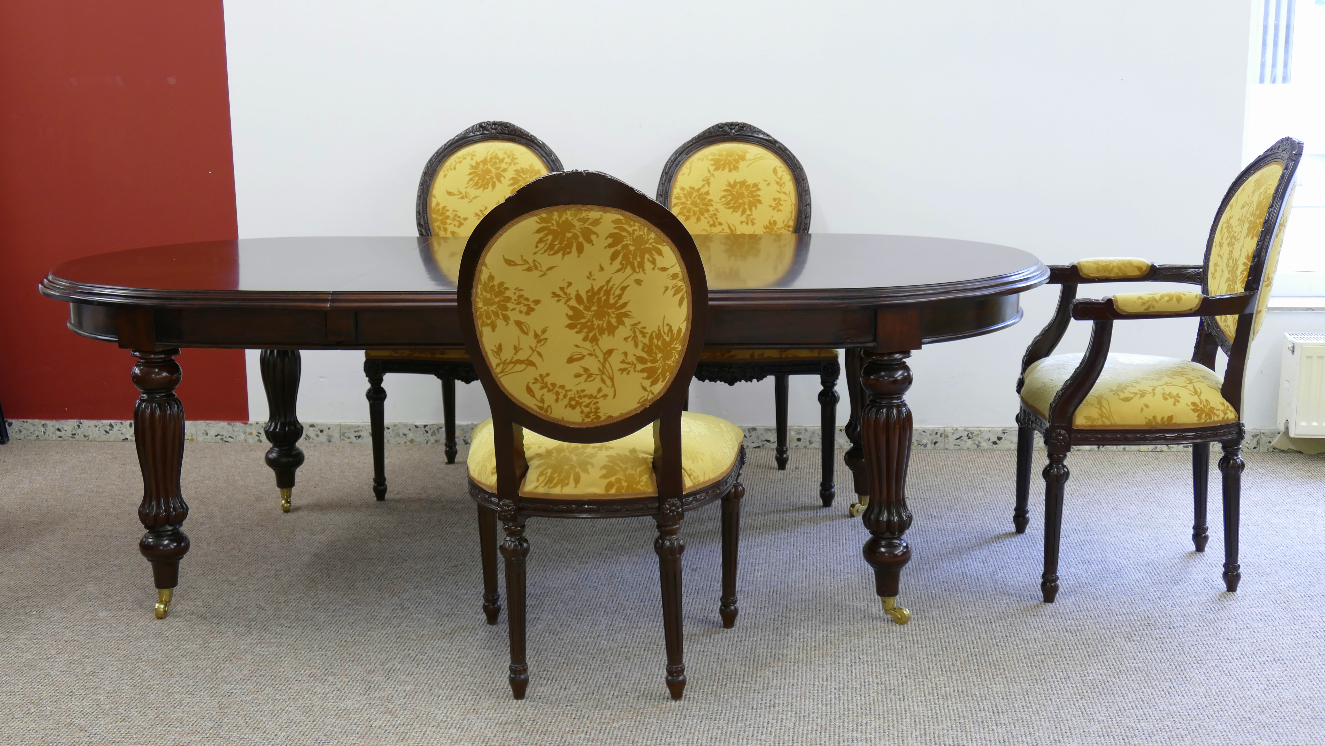 Tisch Esstisch Mahagoni Louis Stil Länge 250 cm Ausstellungsstück gebraucht