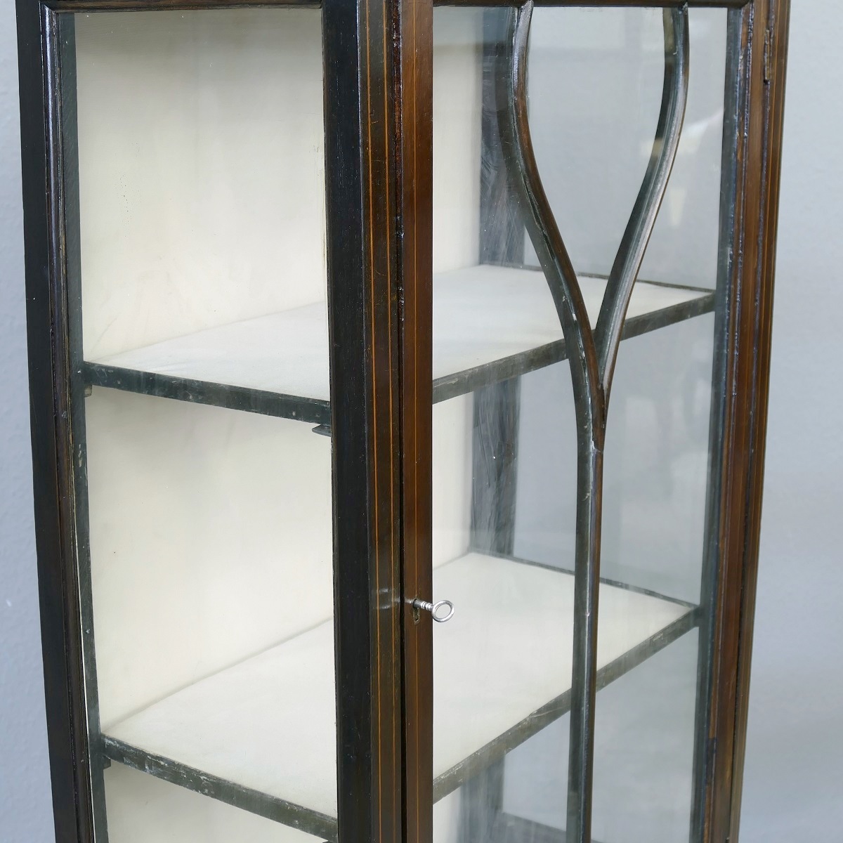 Englische Vitrine Schrank Vitrinenschrank Mahagoni Antik um 1890