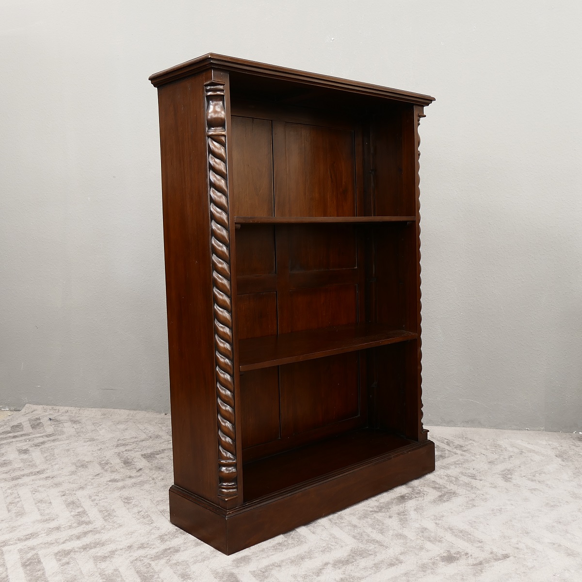 Wunderschönes Buchregal Bücherschrank Bücherregal Regal aus massiv Mahagoni