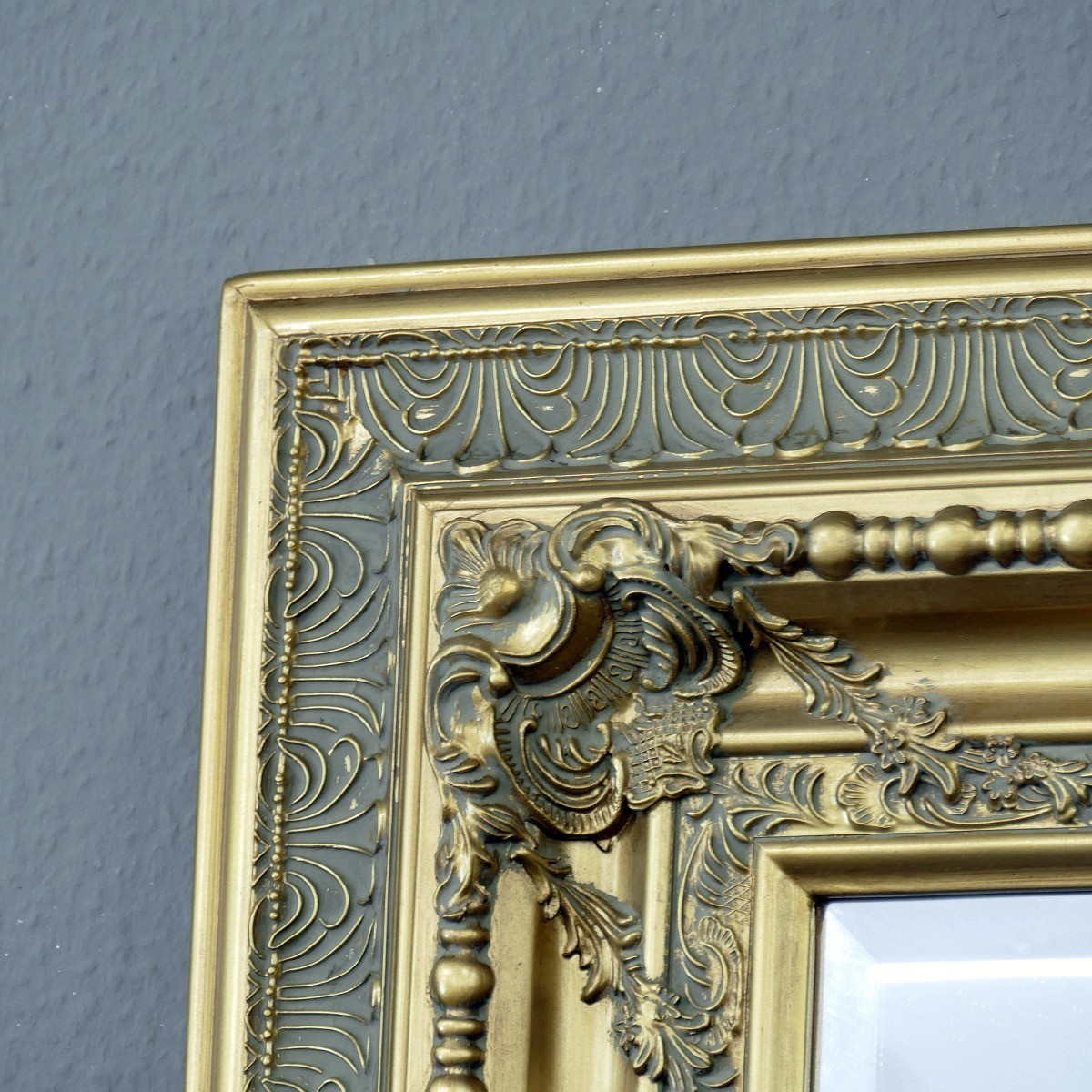 Imposanter Spiegel Wandspiegel Farbe Gold mit Facettenschliff 120 x 200 cm
