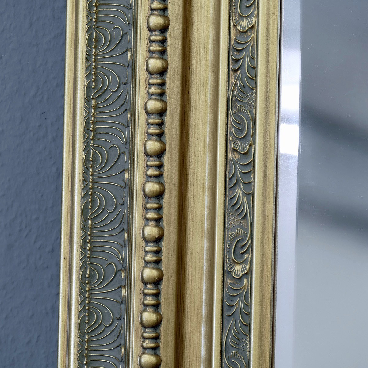 Imposanter Spiegel Wandspiegel Farbe Gold mit Facettenschliff 120 x 200 cm