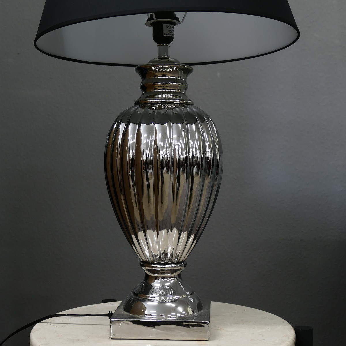 Lampe Tischlampe  Rokoko Design Mitnahmepreis nur solage Vorrat reicht 149 €