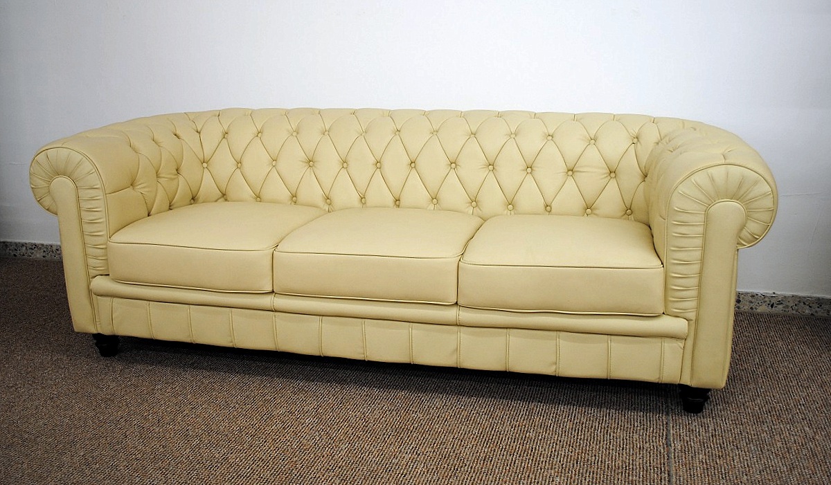 Chesterfield 3-Sitzer Farbe L13 beige Modell YS-2008