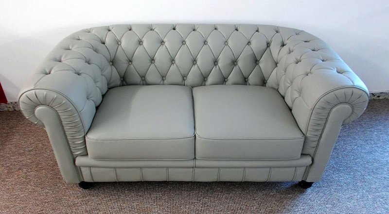 2- Sitzer Modell YS-2008 Sessel Couch Sofa Chesterfield "Palazzo" grey