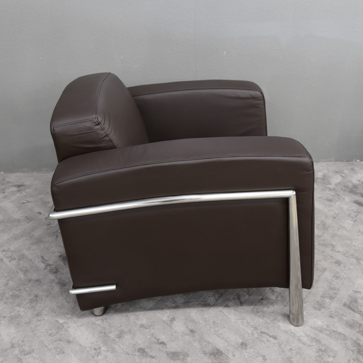Leder Sessel  Designer Sessel Lounge Office Verona Leather