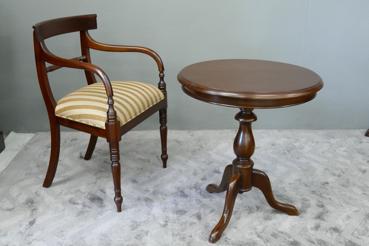Tisch Teetisch Beistelltisch Wine Table Mahagoni dunkelbraun Walnuss