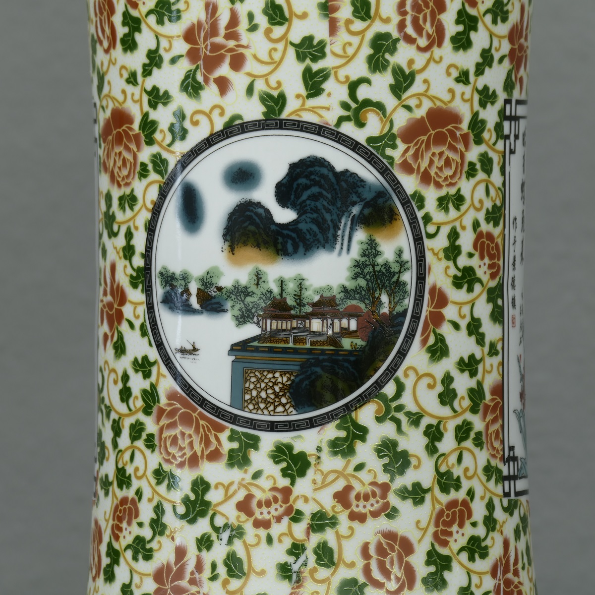 Monumentales Prunkgefäß Standvase Vase hochwertiges China Porzellan H 140 cm
