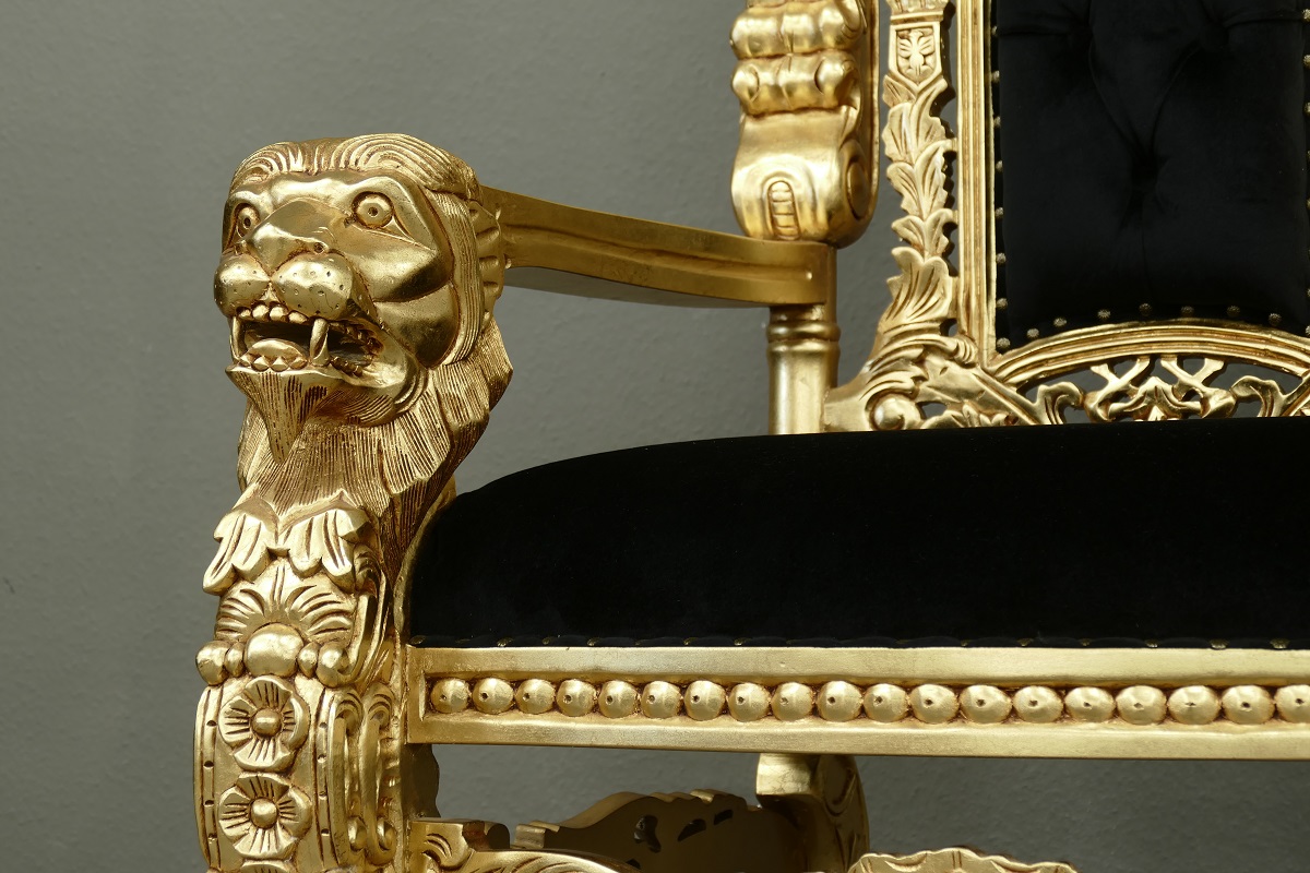 Dekorativer Thron Thronstuhl Sessel Mahagoni Gold Samt schwarz