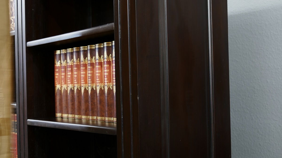 Buffet Bücherschrank Buchregal aus massiv Mahagoni Handarbeit