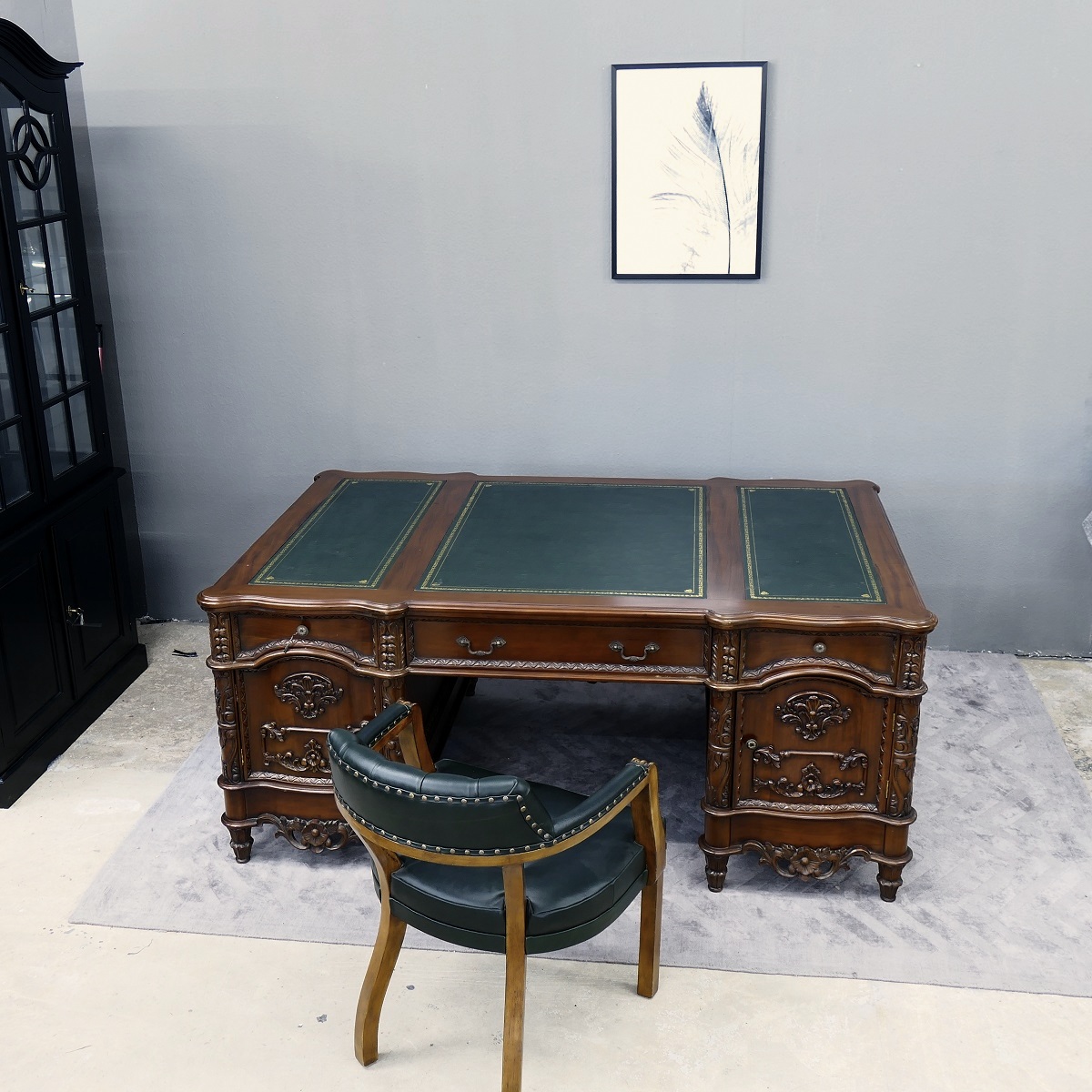 Luxuriöser Schreibtisch Empire Schreibtisch aus massivem Mahagoni Handarbeit