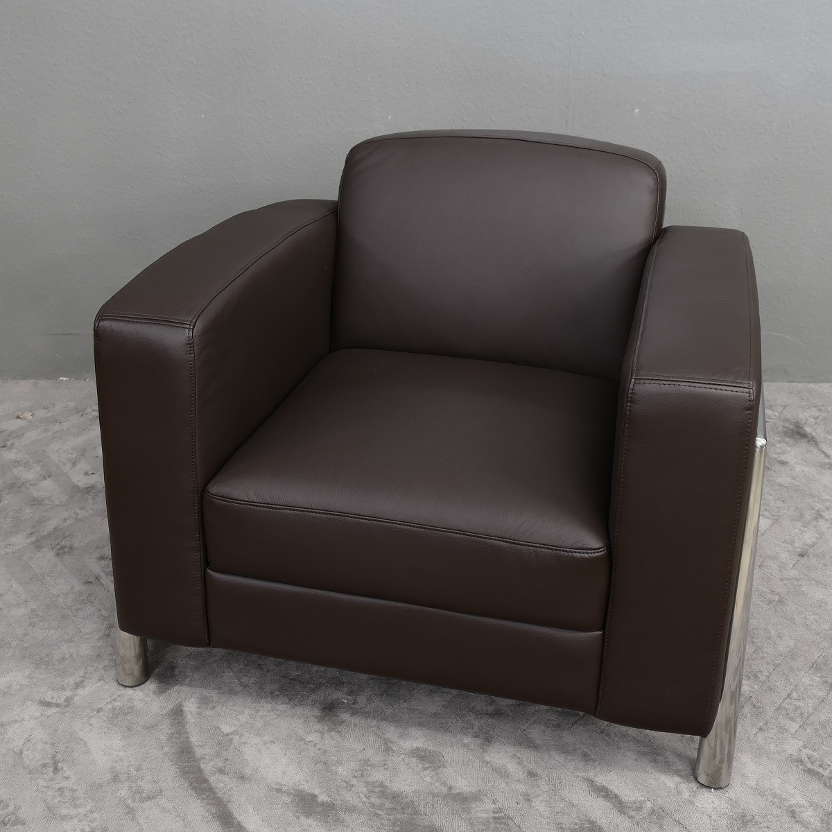 Leder Sessel  Designer Sessel Lounge Office Verona Leather