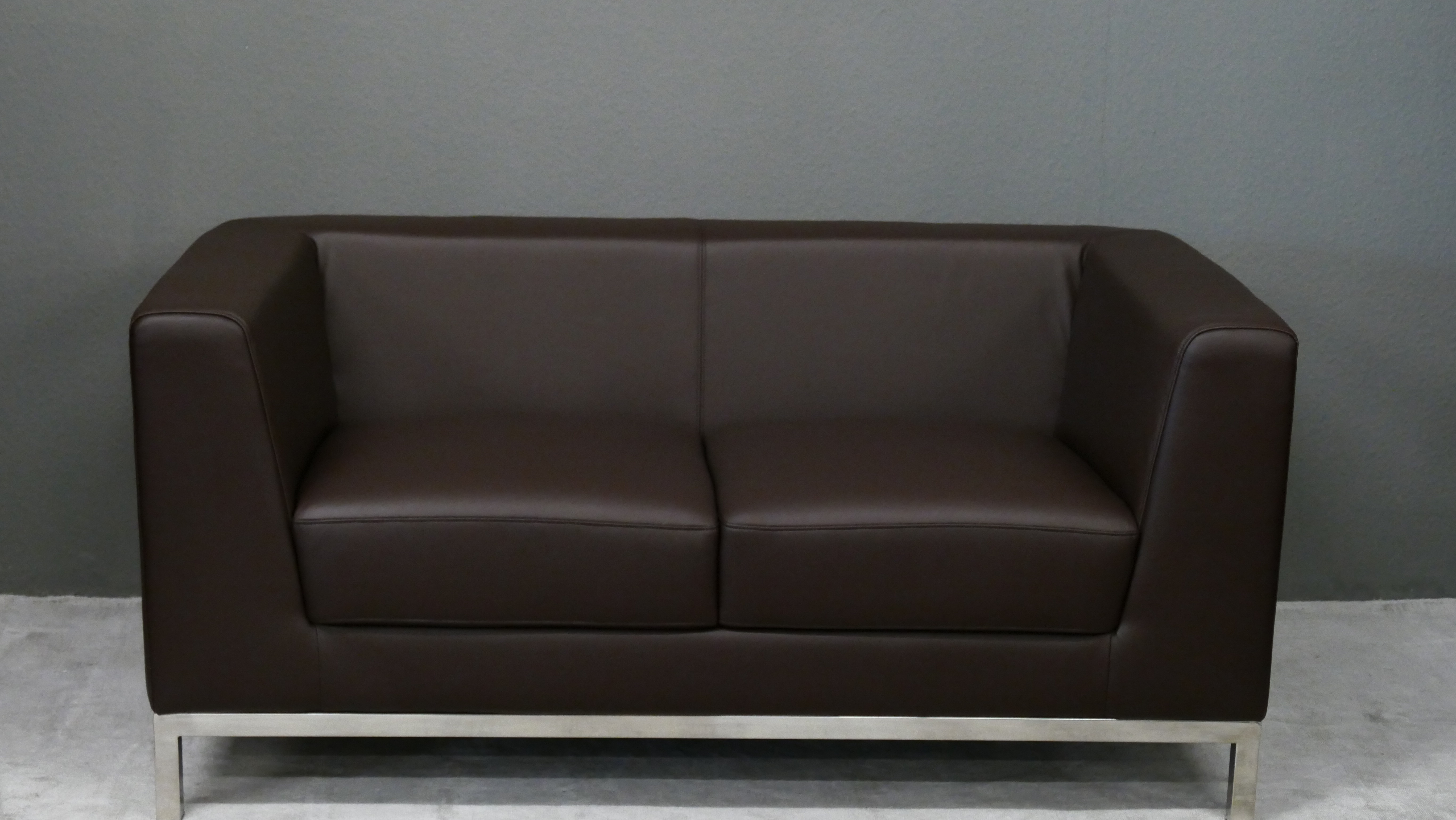 Designer Couch / Office Line "Firenze" 2-Sitzer Italy Leder