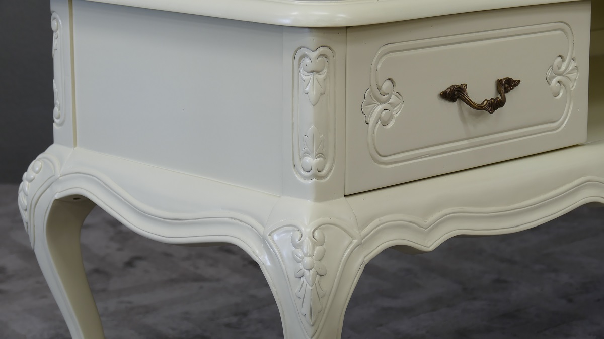 TV Schrank Buffet Sideboard massiv Mahagoni antikweiss Chippendale Style