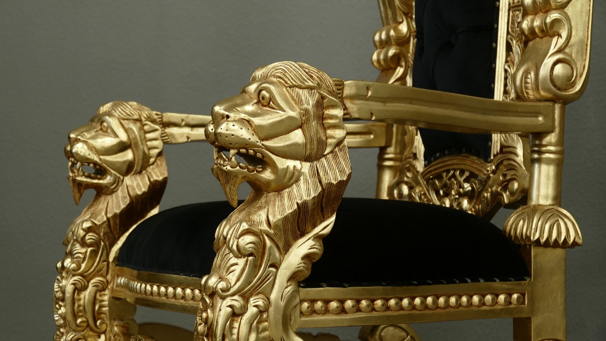 Dekorativer Thron Thronstuhl Sessel Mahagoni Gold Samt schwarz