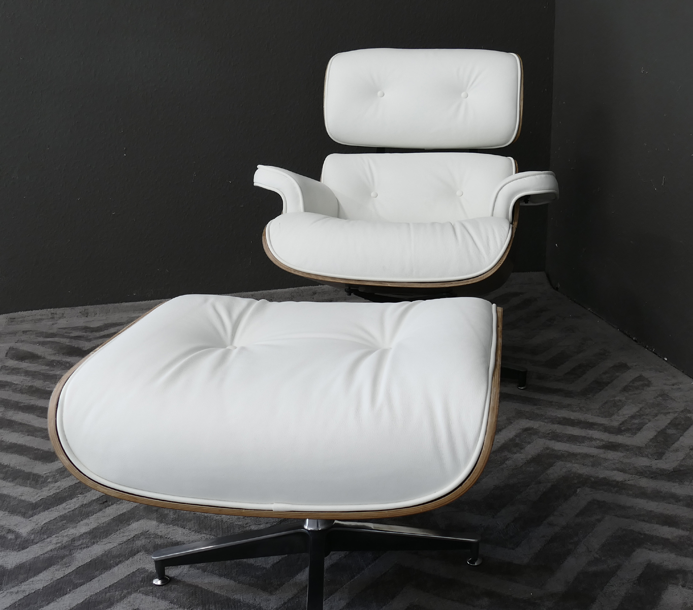 Relax Sessel mit Fußteil Ottoman Design Klassiker Leder 